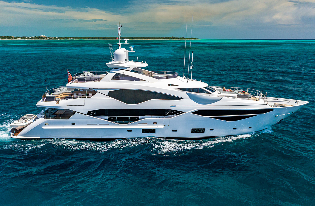 dream yacht charter naples